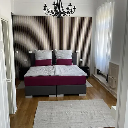 Koenigsfreund Apartment *